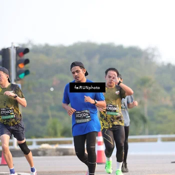 Runner Photo 6487253