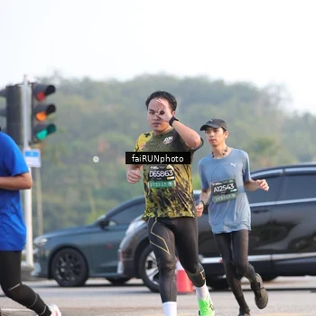 Runner Photo 6487277