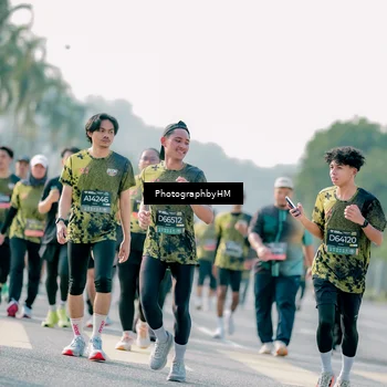 Runner Photo 6487278