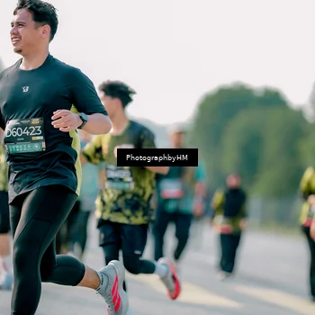 Runner Photo 6487299