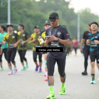 Runner Photo 6487363