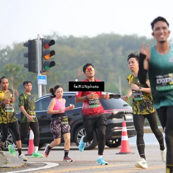 Runner Photo 6487378