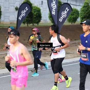 Runner Photo 6487401