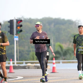 Runner Photo 6487455