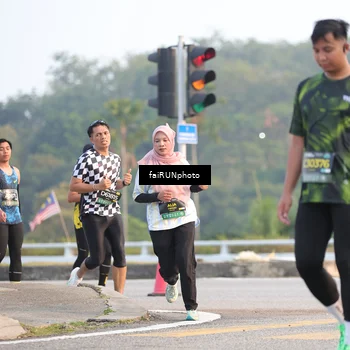 Runner Photo 6487472