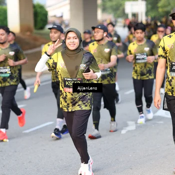 Runner Photo 6487474