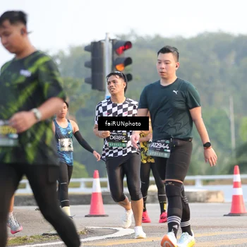 Runner Photo 6487506