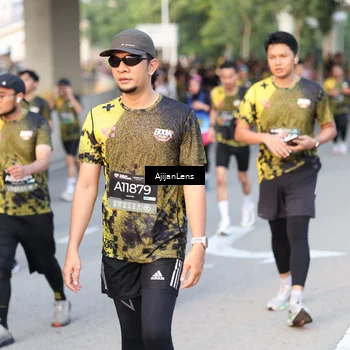 Runner Photo 6487516
