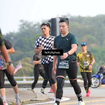 Runner Photo 6487529