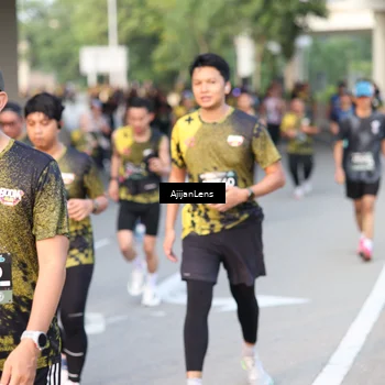 Runner Photo 6487535