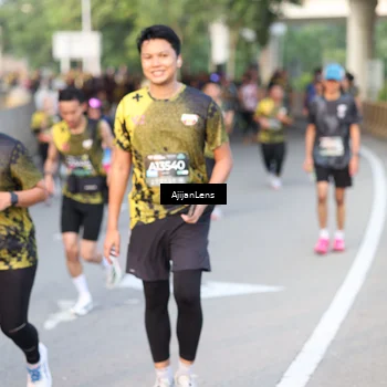 Runner Photo 6487538