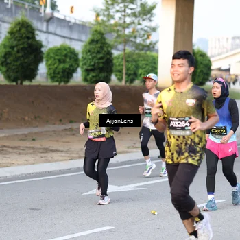 Runner Photo 6487614