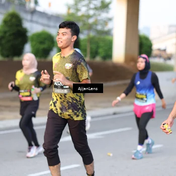 Runner Photo 6487629