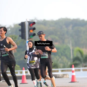 Runner Photo 6487630