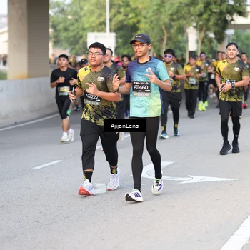 Runner Photo 6487639