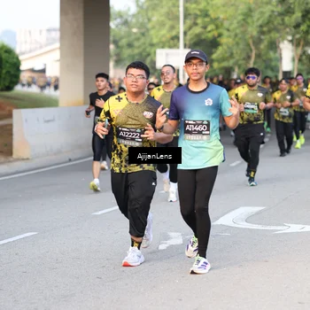 Runner Photo 6487656