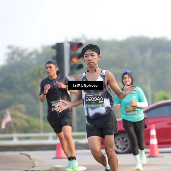 Runner Photo 6487657
