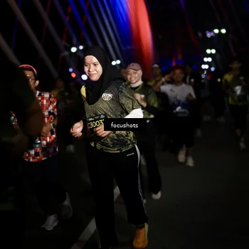 Runner Photo 6487674