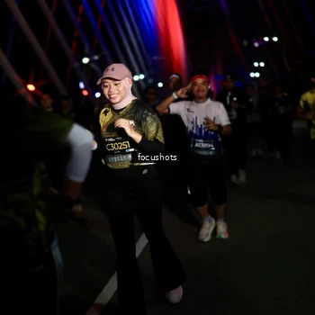 Runner Photo 6487676
