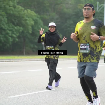 Runner Photo 6487689