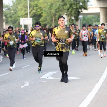 Runner Photo 6487705