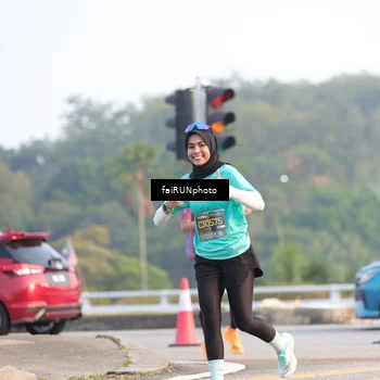 Runner Photo 6487733
