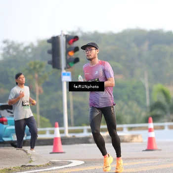 Runner Photo 6487774