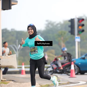 Runner Photo 6487776