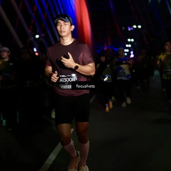 Runner Photo 6487786