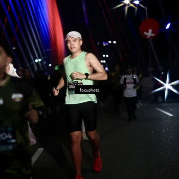 Runner Photo 6487788