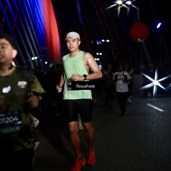 Runner Photo 6487794