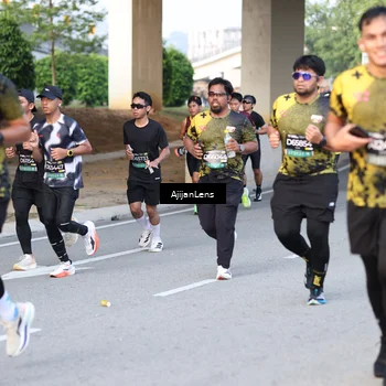 Runner Photo 6487800