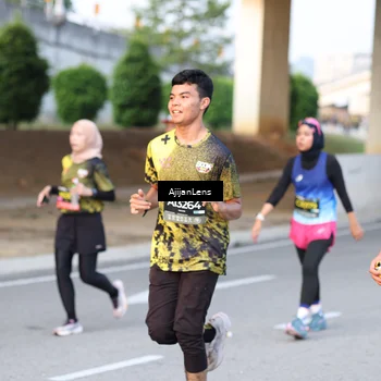 Runner Photo 6487802