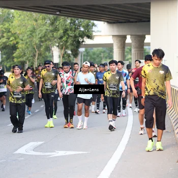 Runner Photo 6487815