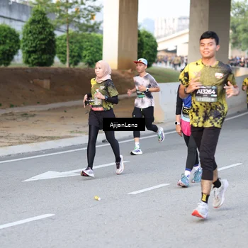 Runner Photo 6487820