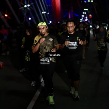 Runner Photo 6487825