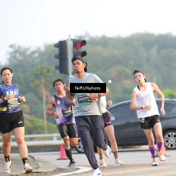 Runner Photo 6487841