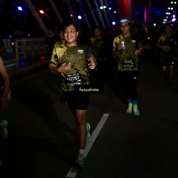 Runner Photo 6487882