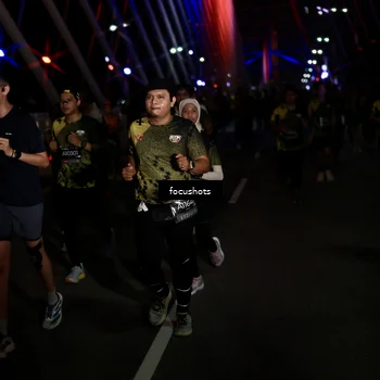 Runner Photo 6487937