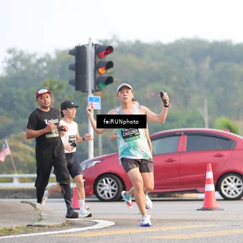 Runner Photo 6487949
