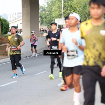 Runner Photo 6487999