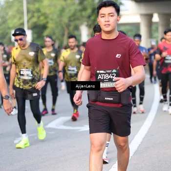 Runner Photo 6488007