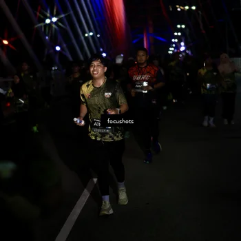 Runner Photo 6488033