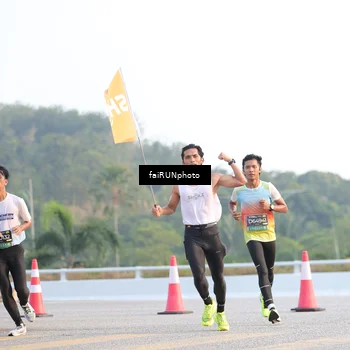 Runner Photo 6488062