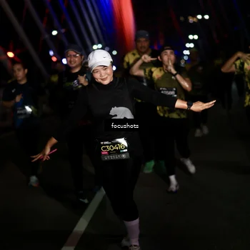 Runner Photo 6488075