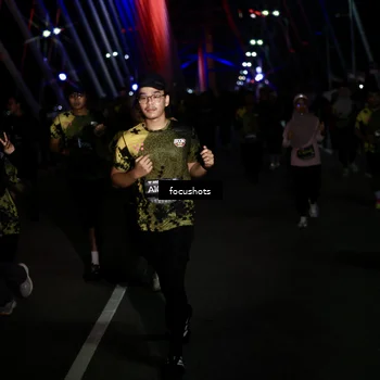 Runner Photo 6488077