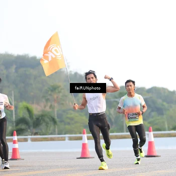 Runner Photo 6488143