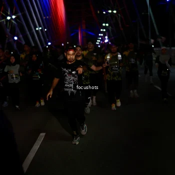 Runner Photo 6488171