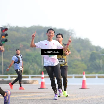 Runner Photo 6488191