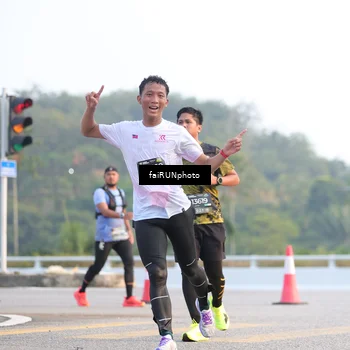 Runner Photo 6488236